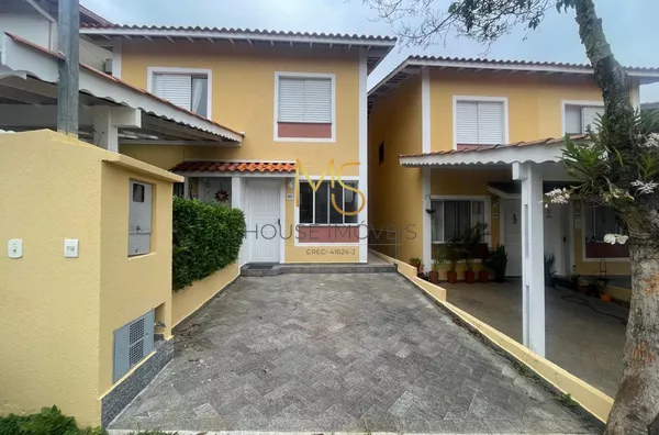 Casa p/ venda c/ 2 dorms, quintal amplo com churrasqueira e 2 vagas de garagem no miolo da Granja Viana, Cotia - Foto 3