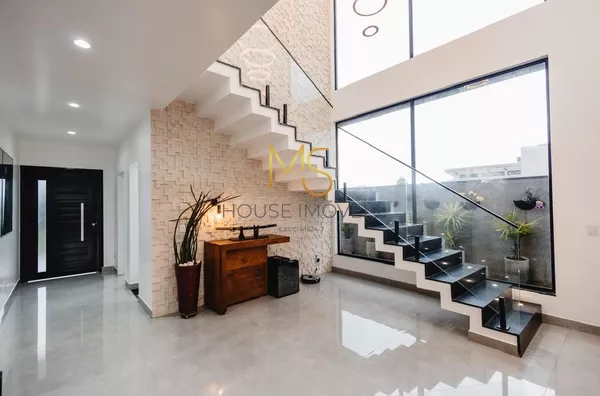 Casa para venda, 3 suítes, 1 escritório, com piscina, área gourmet, Vintage, Cotia - Foto 2