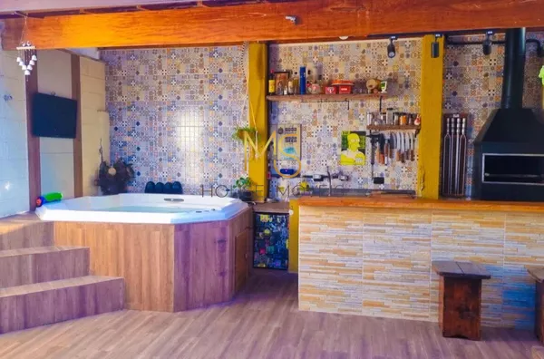 Casa c/ 3 dorms, sendo 1 suíte, quintal com área gourmet e Jacuzzi no Jd Caiapiá, Cotia - Foto 1