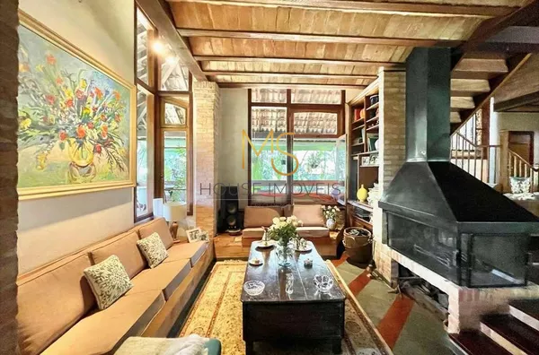 Casa á Venda com 3 dormitórios sendo 1 suíte com closet  por 1.750.000,00 na Fazendinha - Granja Viana - Foto 5