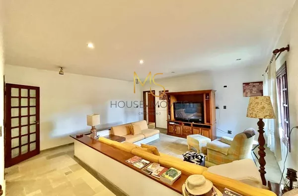 Casa para venda e aluguel, 5 suíte(s),  Vila Santo Antônio, Cotia - Foto 2