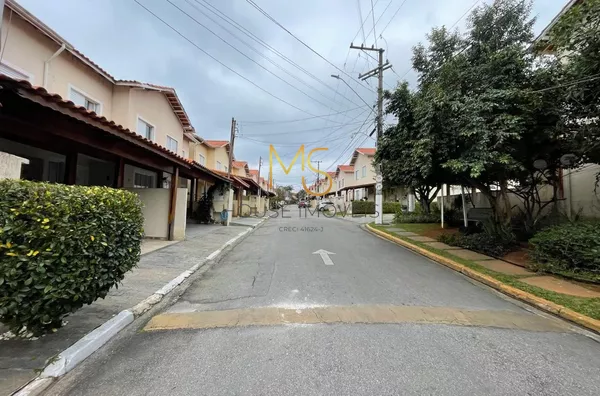 Casa para venda,  com 3 dorms, sendo 1 suíte,  sacada, garagem  coberta p/ 2  carros e quintal com churrasqueira e lavanderia, Jardim Petrópolis, Cotia - Foto 3