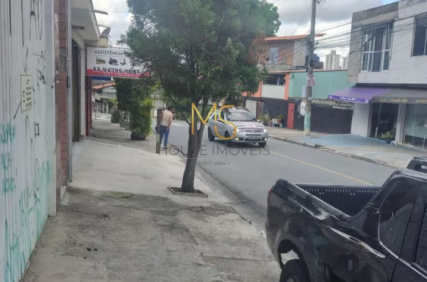Vista da avenida