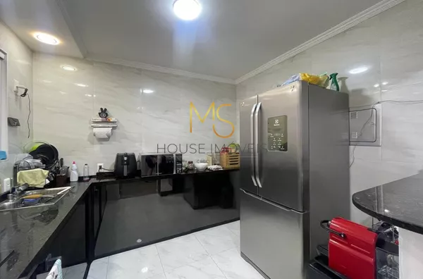 Casa para venda com 3 dorms,  quintal c/ área gourmet, garagem coberta, Jardim Petrópolis, Cotia - Foto 1