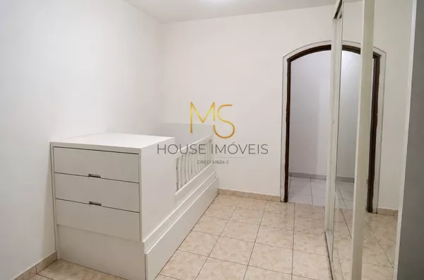 Casa para venda,  com 3 dorms, 2 banheiros, 2 quintais, garagem, no Jd Bussocaba, Osasco
