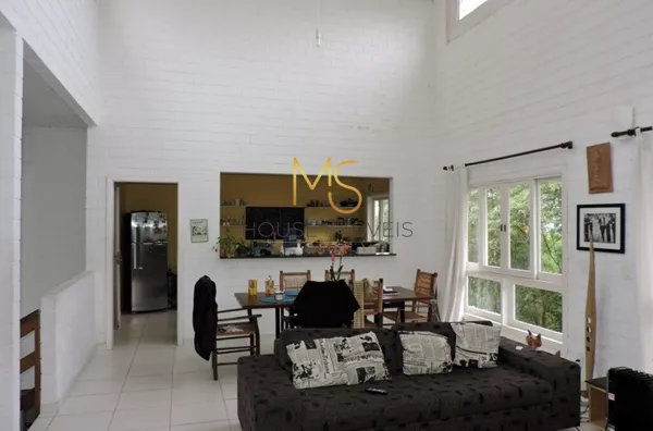 Casa para venda, 4 Dormitório(s), sendo 1 suíte por  1.150.000,00  Parque Das Artes, Embu Das Artes - Foto 4