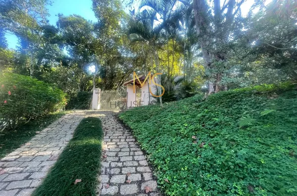 Casa para venda com 3 dorms, sendo 1 súite, piscina, área gourmet com salão de festas e quintal amplo, KM 26 da Raposo Tavares, Cotia - Foto 5