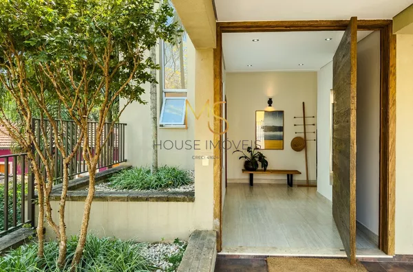 Casa maravilhosa com quatro suítes, para venda, no Condomínio Reserva do Moinho, na Fazendinha, Carapicuíba, SP