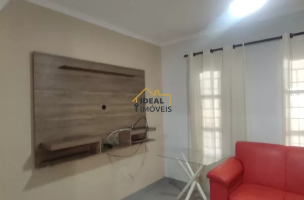 Casa à venda no Bairro Simões em Birigui/SP por R$ 185 mil. Oportunidade para sair do aluguel com 2 quartos e ampla garagem coberta. Agende sua visita!