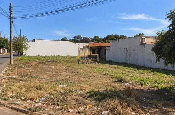 Terreno Esquina Atenas - Birigui - R$75 mil - 232m²