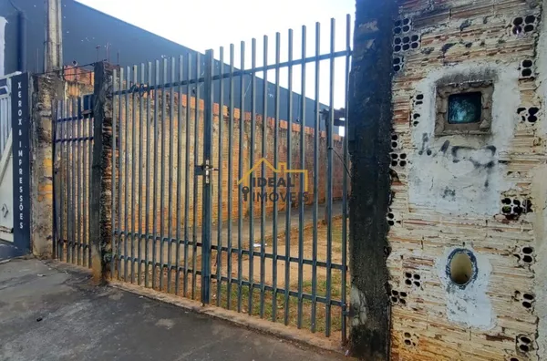 Casa com Preço de Terreno em Localização Estratégica de Birigui