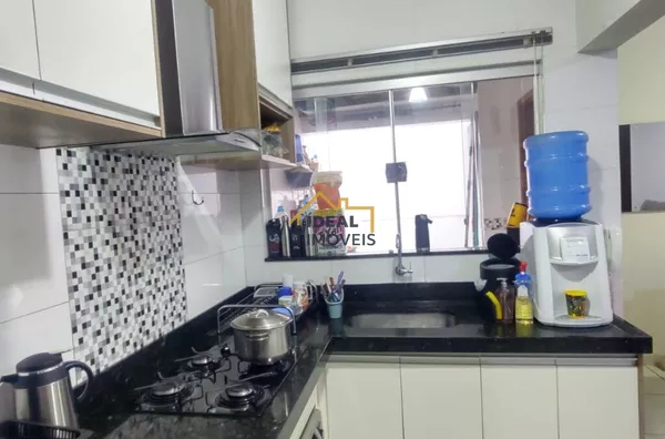 Você quer morar no Laluce II -  Está é a casa! - 3 quartos sendo uma suite - planejados  - Garagem pra dois carros - Área goumert