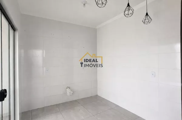 Casa Residencial Atenas Birigui R$260 mil 73m² Terreno 125m² 2 Quartos Piscina Hidromassagem Garagem Coberta