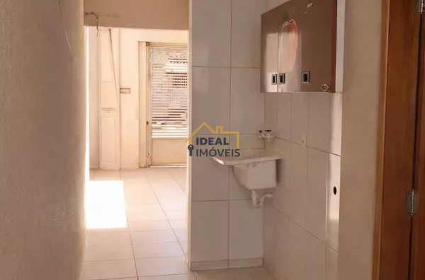Casa de 2 Quartos na Entrada do Jardim do Trevo – Rápido Acesso à Marechal Rondon - Foto 11