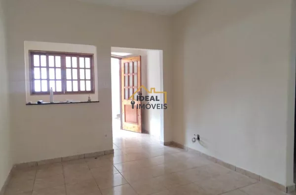 Casa Recém-Reformada para Locação: 2 Quartos (1 Suíte) em Birigui/SP