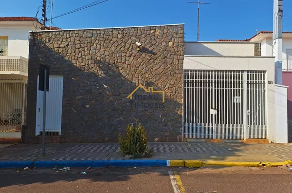 Casa Locação Centro Birigui R$1.800 4 Dormitórios 1 Suíte - 193m² de Terreno