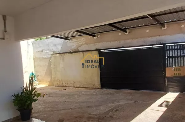 Casa Jardim São Cristóvão - Birigui/SP - R$ 248 mil - 3 Quartos 1 Banheiro 2 Vagas