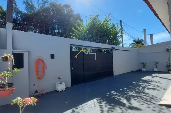Espaço e Economia: Imóvel com 390m² de Terreno no Bairro Cidade Jardim
