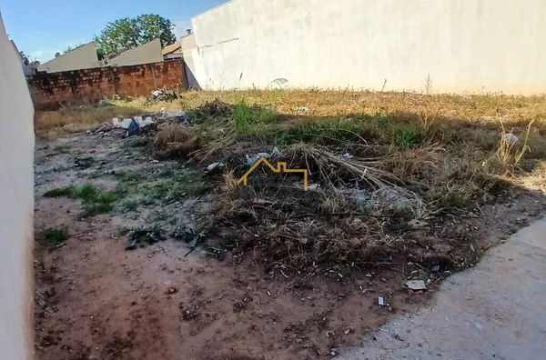 Terreno de 250m² Pronto para Construir no Jandaia II Residencial Park