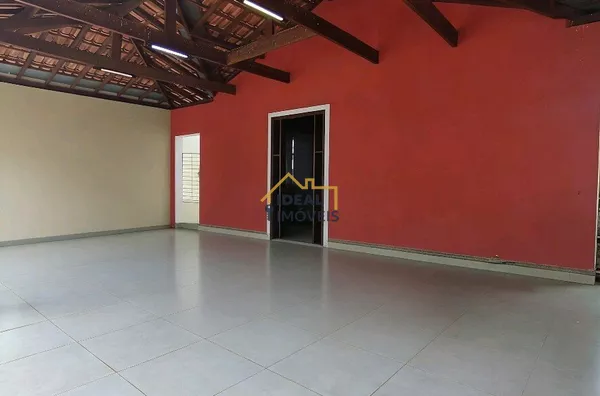 Lazer Privativo e Conforto: Casa com Piscina e 2 Quartos em Birigui