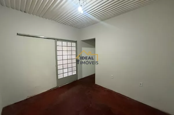 Casa Locação Centro - Birigui - R$900 - Terreno 180m² 3 Quartos - Próxima Amigão Euclides Miragaia