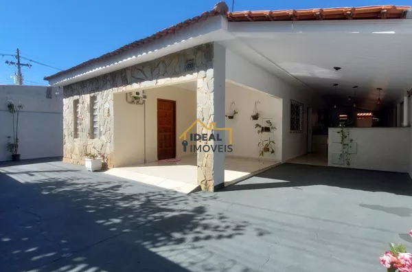 Espaço e Economia: Imóvel com 390m² de Terreno no Bairro Cidade Jardim