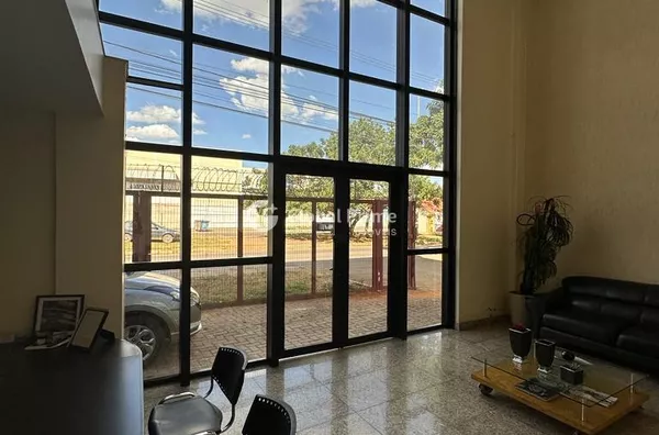 PRÉDIO ADMINISTRATIVO + GALPÃO!