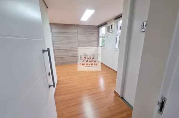 Campo Belo! Sala comercial (90m²) 03 vagas, 04 banheiros - Foto 1