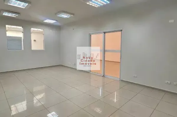 Vila Olímpia! Sobrado comercial com 423 m² (10 banheiros) e 3 vagas para locação