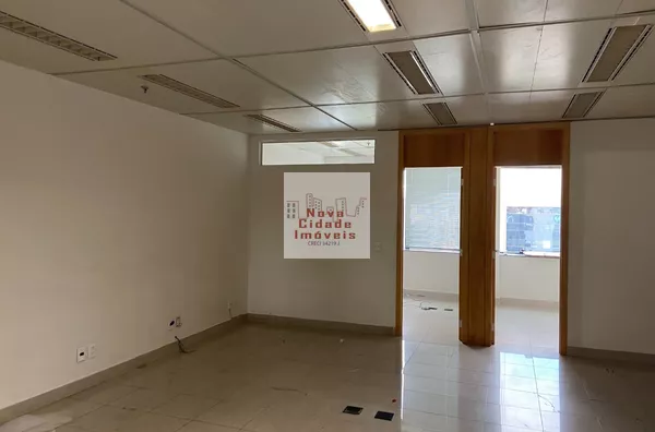 Brooklin! Cj. comercial p/ locação 415 ms²  AR CONDICIONADO 5 salas 3 banhs. 7 vagas - Foto 2