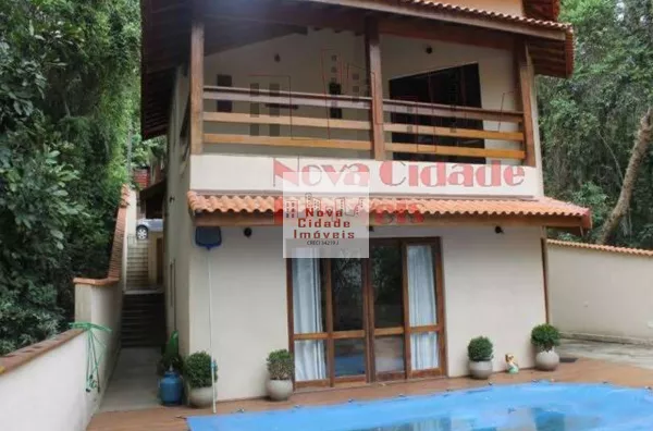 Casa com 360 mts à venda no Transurb - Vila Verde! - Foto 1