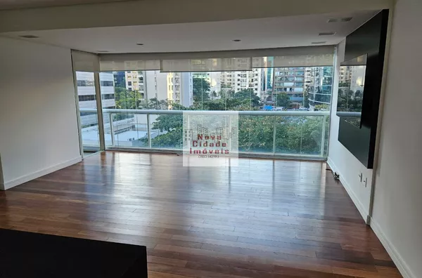 Itaim Bibi! Apto 91 m²  Semi Mobiliado com 2 suítes 3 banhs. e 2 vagas para venda - Foto 1