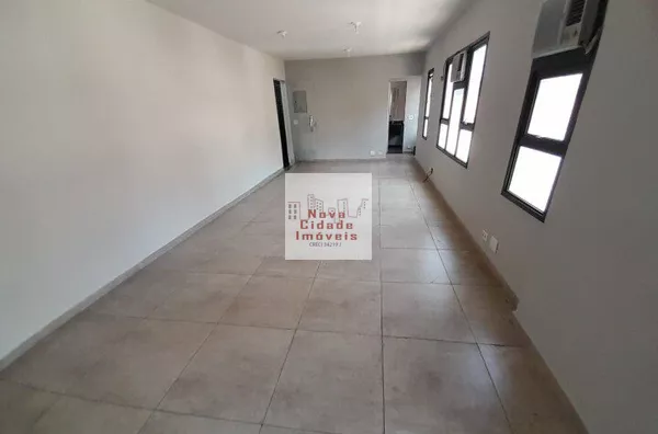 Itaim Bibi! Sala comercial 33 m² 1 banheiro com 1 vaga para locação - Foto 1