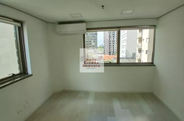 Pinheiros! Salas comercial 41 m² 1 sala 1 banh. 1 vaga para aluguel - Foto 1