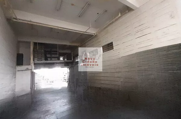 Vila Olímpia! Predinho comercial 720 m² (3 andares) com renda à venda!