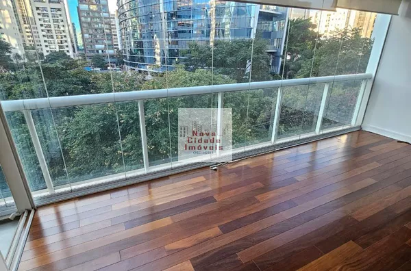 Itaim Bibi! Apto 91 m²  Semi Mobiliado com 2 suítes 3 banhs. e 2 vagas para venda - Foto 2