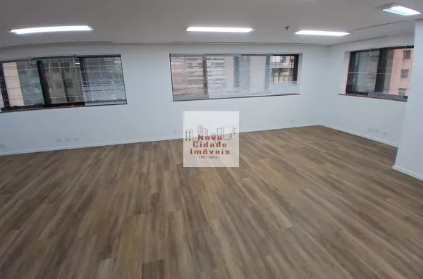 Vila Olímpia! Conjunto Comercial 80 m² 1 sala 2 banhs. 2 vagas para locação - Foto 3