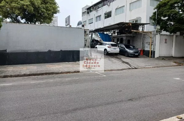 Pinheiros! Terreno plano e limpo com 820 m² para venda ou locação - Foto 2
