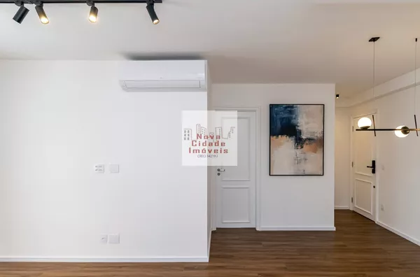 Vila Olímpia! Apartamento (93 m²) 3 dormitórios, 1 suíte e 2 vagas à venda