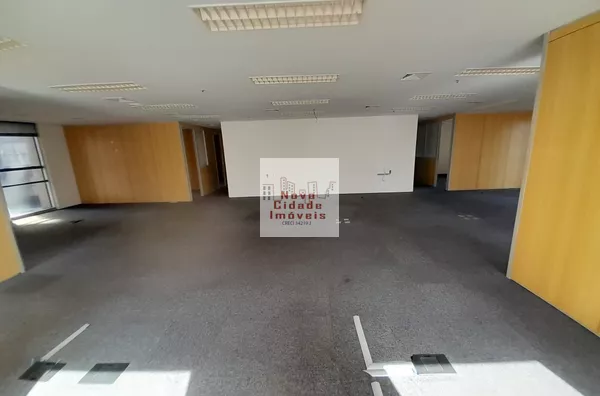 Chácara Sto Antônio! Sala comercial (270 m²) 6 salas, 4 banheiros e 6 vagas para locação - Foto 2