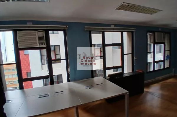 Vila Olímpia! Conjunto 90 m² 4 salas 4 banhs. 2 vagas para venda e locação - Foto 6