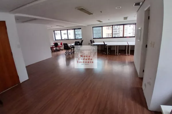 Vila Olímpia! Conjunto Comercial 102 m² 1 sala 4 banhs. 3 vagas p/ venda e locação - Foto 2