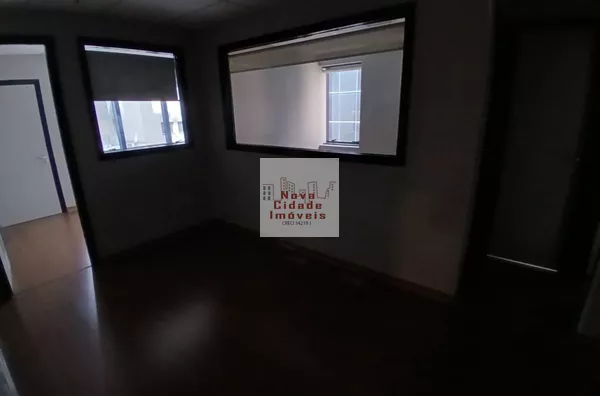 Vila Olímpia! Sala de 79 m² 2 salas 2 banhs 2 vagas para locação - Foto 1