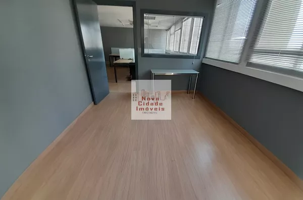 Itaim! Conjunto comercial  aluguel  84 m²  1 sala  ar cond. 1 banh. 1 copa 1 vaga - Foto 1