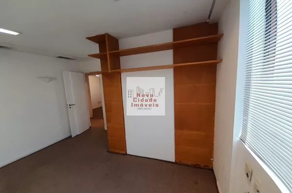 Jardins! Sala comercial (70 m²) com 2 vagas à venda! - Foto 3