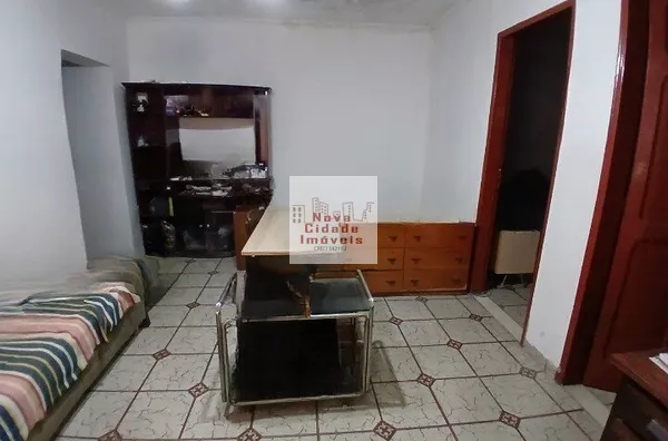Vila Olímpia! Sobrado 138 m² com 3 quartos, 2 banheiros e 2 vagas à venda