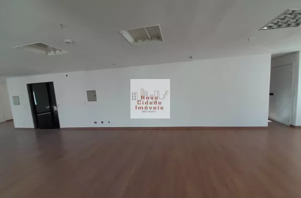 Itaim Bibi!  Conjunto 116, m²  locação 4 banhs. 2 vagas - Foto 2