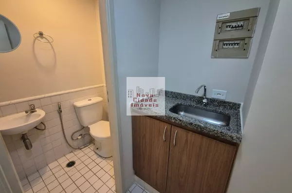 Campo Belo! Sala comercial (60m²) 02 vagas, sala de reunião e vão aberto - Foto 2