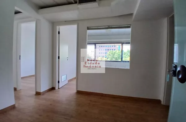 Brooklin! Sala comercial  62 m2 4 salas 2 banhs. 2 vagas p/ venda e locação - Foto 1