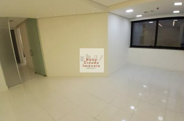 Itaim Bibi! Conjunto de 120 m² 4 salas 3 banhs. 2 vagas para venda e locação - Foto 3